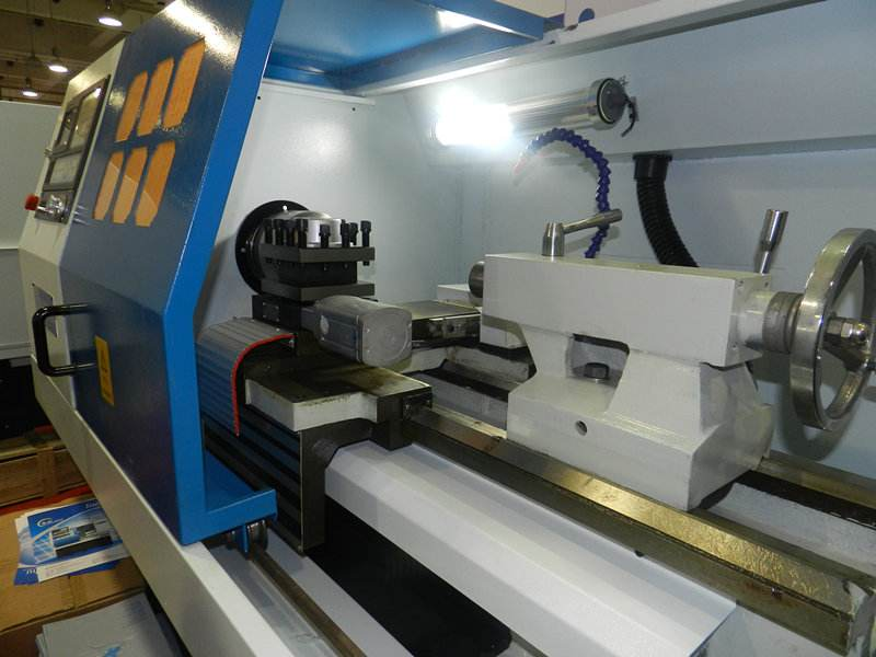 How to realize the intensive development of domestic CNC cutting machine tool enterprises